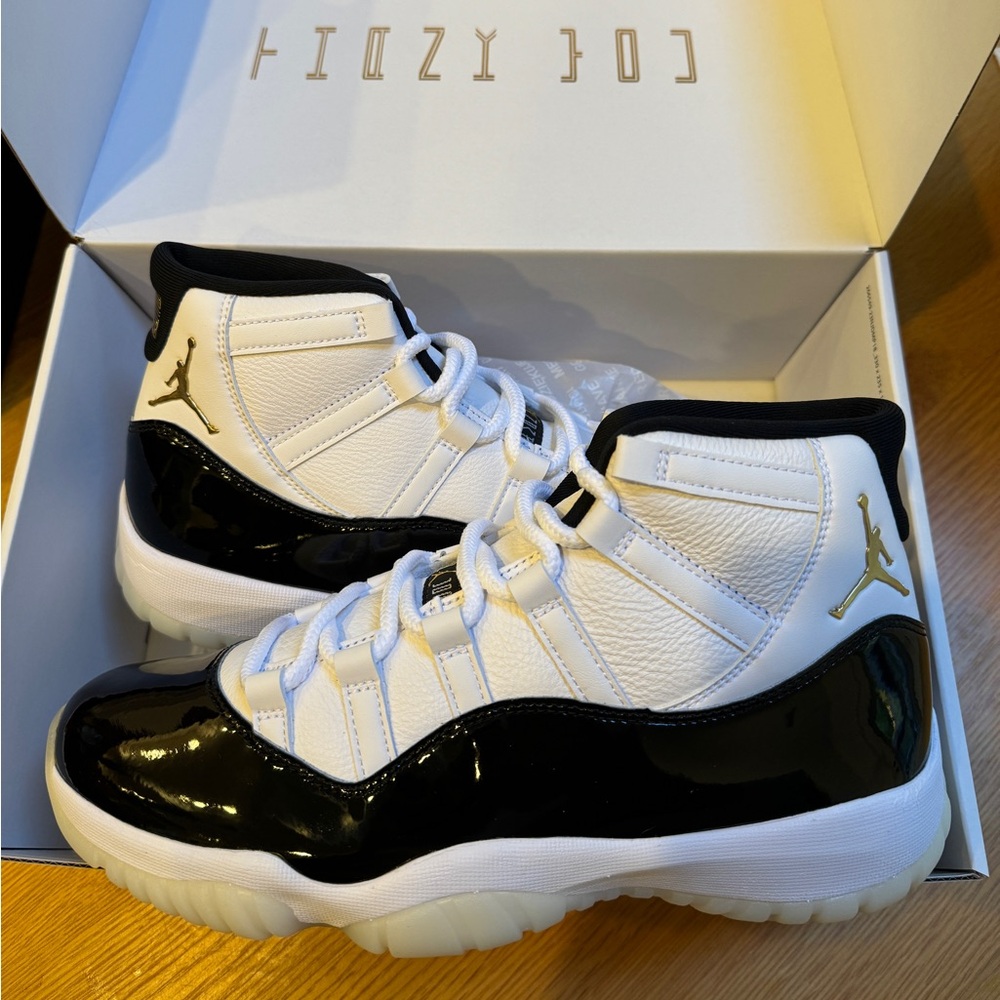 Air Jordan 11 "Gratitude"